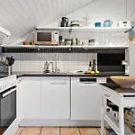 Three-bedroom In Semesterbostad *