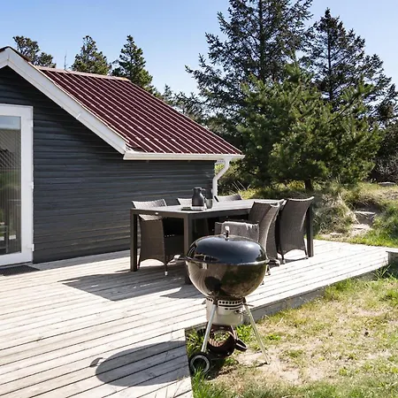 Three-bedroom In Thisted *