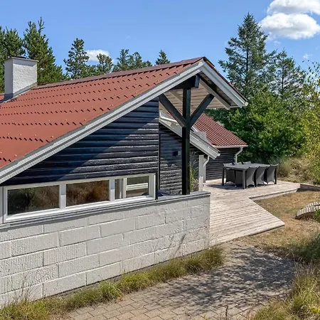Holiday home 4 Bedroom Gorgeous In *
