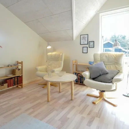 Hébergement de vacances Three-bedroom In