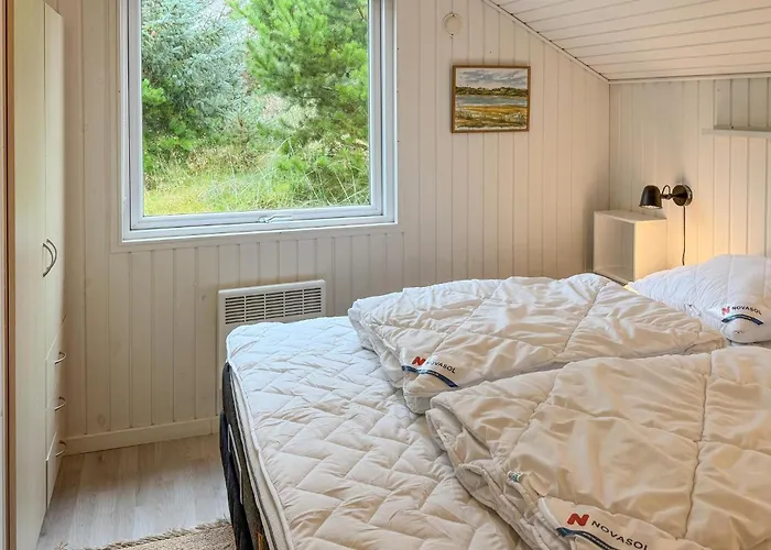 Vakantiehuis Three-bedroom In *